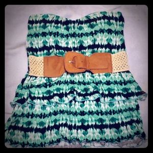 Teal strapless shirt